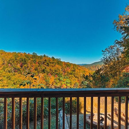Top Mtn Views, Hottub, Games, 4 Suites, Pets Sevierville Exterior photo