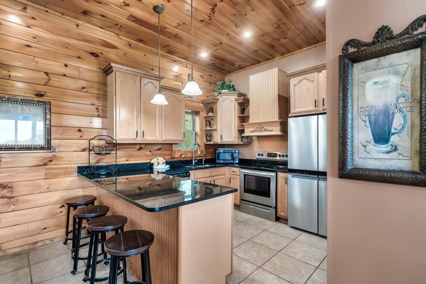 Top Mtn Views, Hottub, Games, 4 Suites, Pets Sevierville Exterior photo