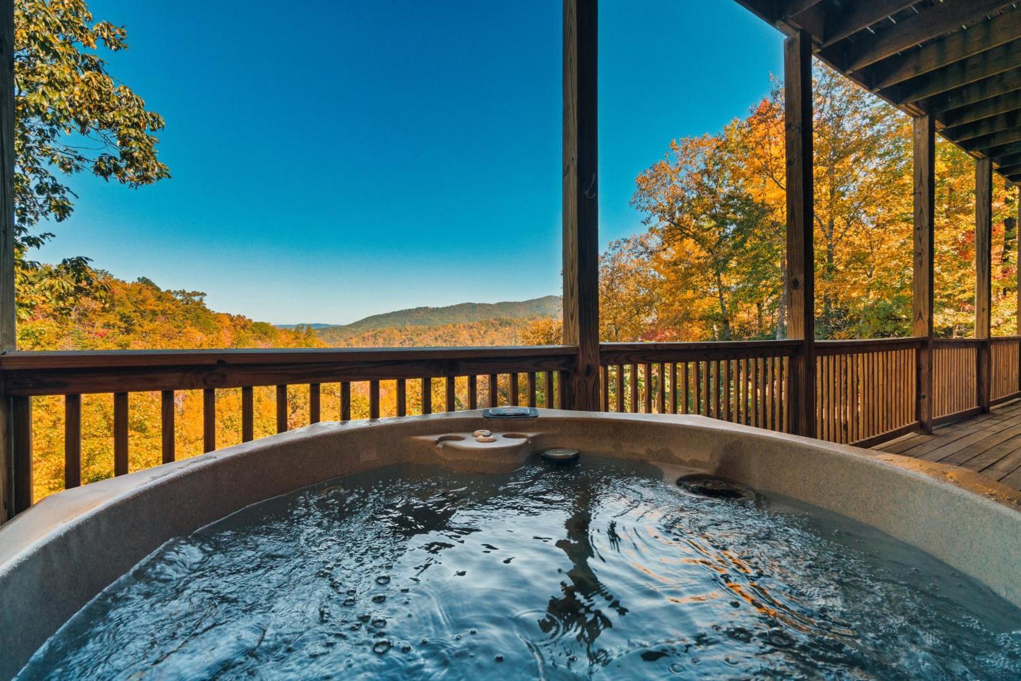 Top Mtn Views, Hottub, Games, 4 Suites, Pets Sevierville Exterior photo